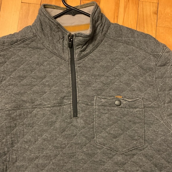 Eddie Bauer Quilted Quarterzip - Picture 2 of 4